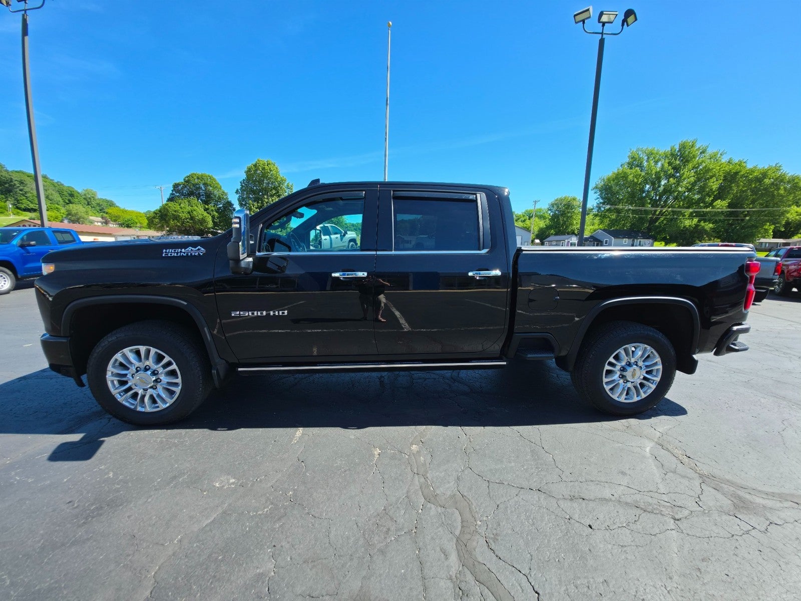 2021 Chevrolet Silverado 2500 HD — side profile view